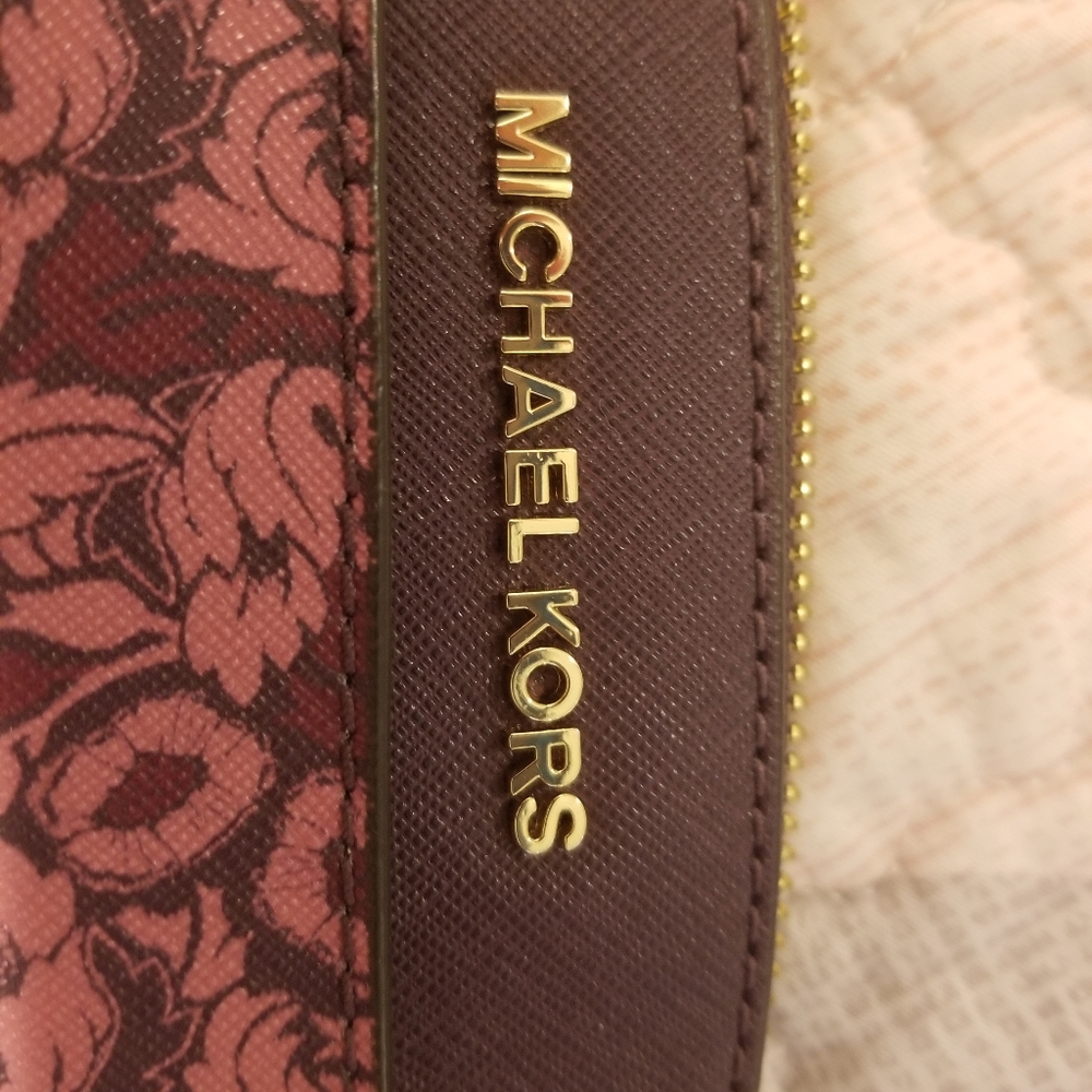 Michael Kors crossbody - Picture 8 of 14